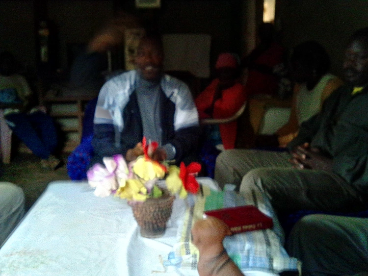 visite, chef du village, mission