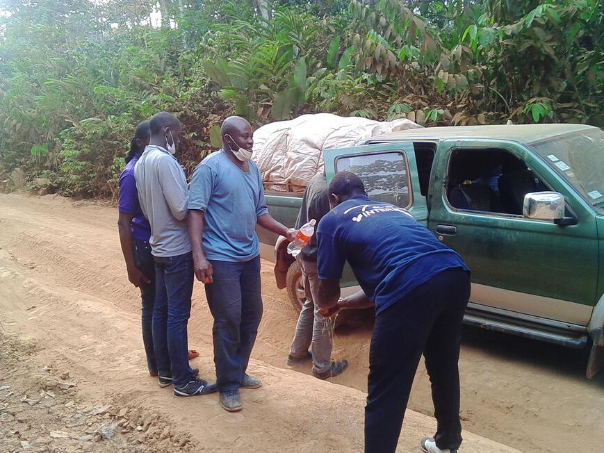 Pause pendant le voyage en 2014